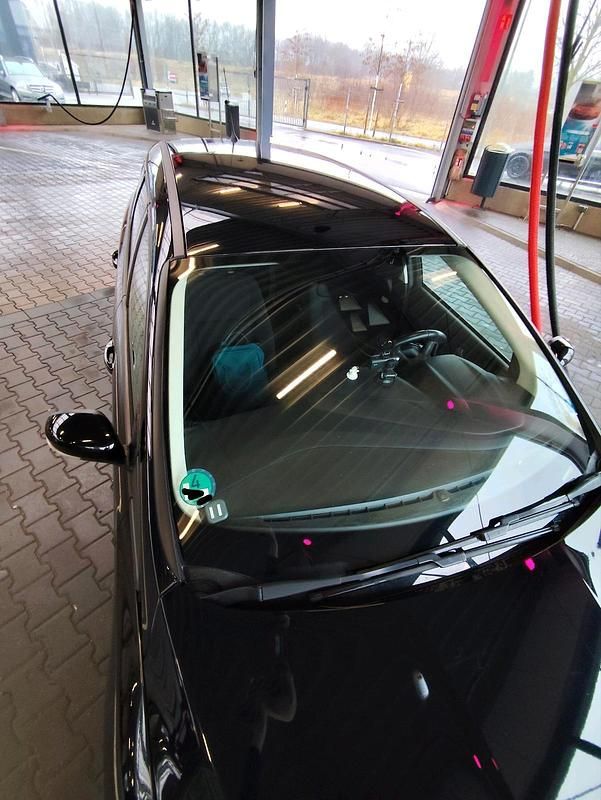 Gebraucht Ford Focus 95 PS (69 kW) 2017 Schwarz Kombi