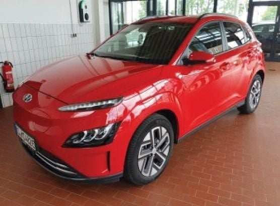 Rot Gebraucht 2022 Hyundai Kona Trend SUV | 15.500 € (Superpreis) - Bild 1/2