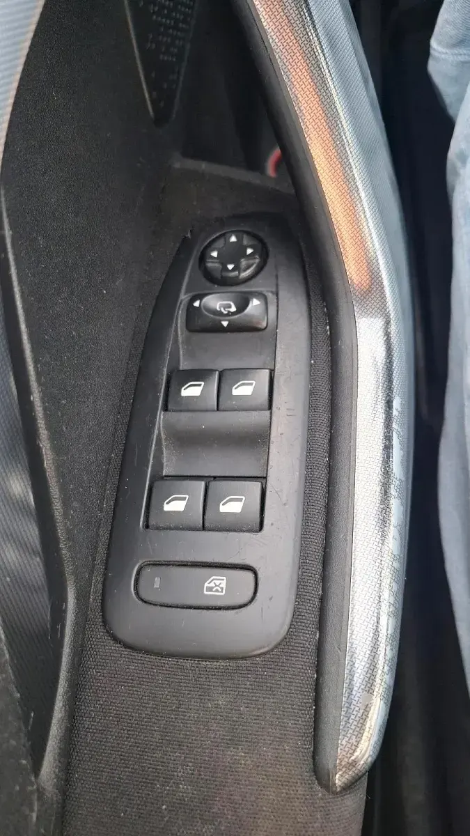 Gebraucht Peugeot 2008 110 PS (80 kW) 2015 SUV
