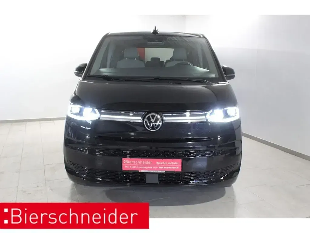 Gebraucht VW Multivan Style 204 PS (150 kW) 2023 Schwarz Van / Kleinbus