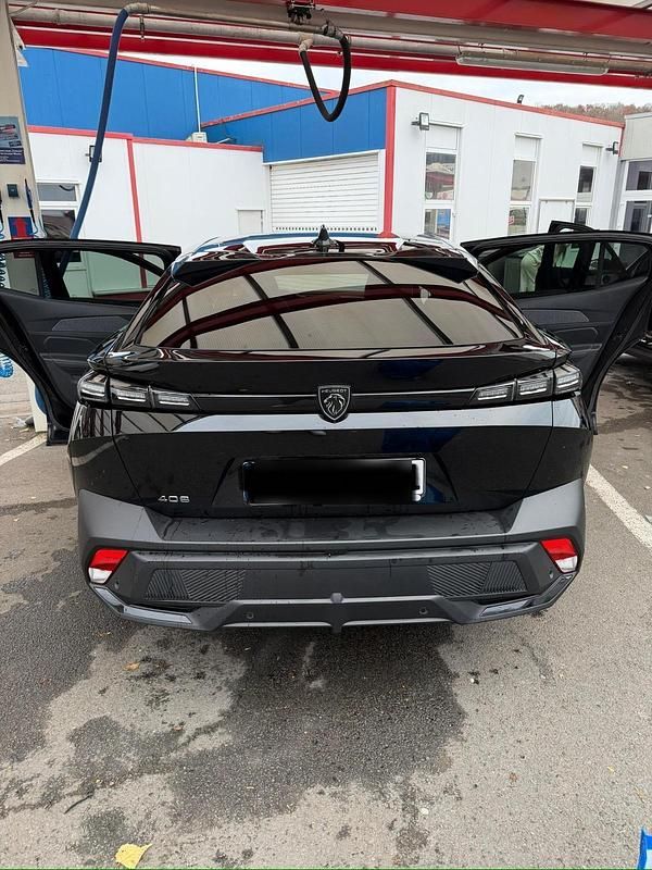 Schwarz Gebraucht 2023 Peugeot 408 Allure Limousine | 27.700 € (Fairer Preis) - Bild 1/4