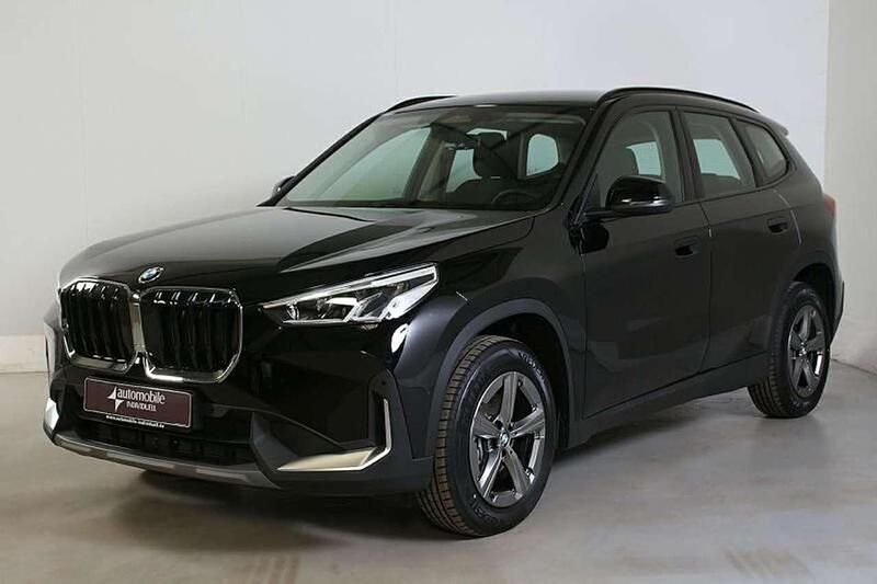 Gebraucht BMW X1 150 PS (110 kW) 2023 Schwarz uni SUV