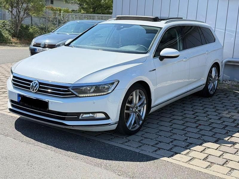 Weiß Gebraucht 2016 VW Passat Kombi | 14.200 € (Etwas zu teuer) - Bild 1/4