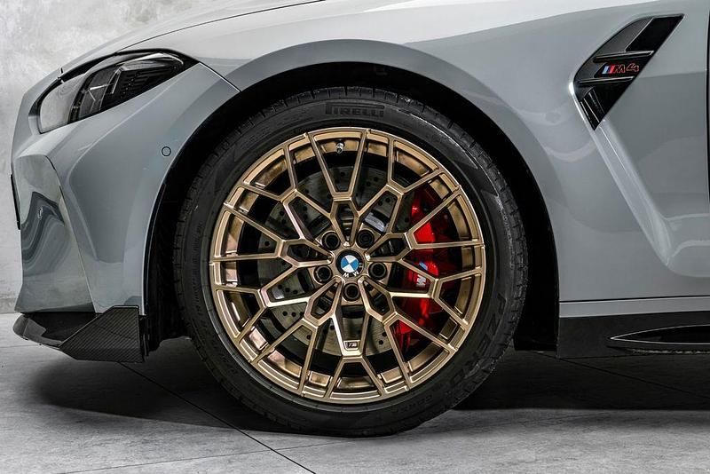 Gebraucht BMW M4 551 PS (405 kW) 2025 Grau Coupé