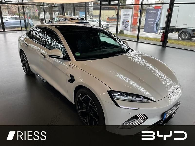 Brugt BYD Seal 389 kW (530 HK) 2025 Hvid Sedan