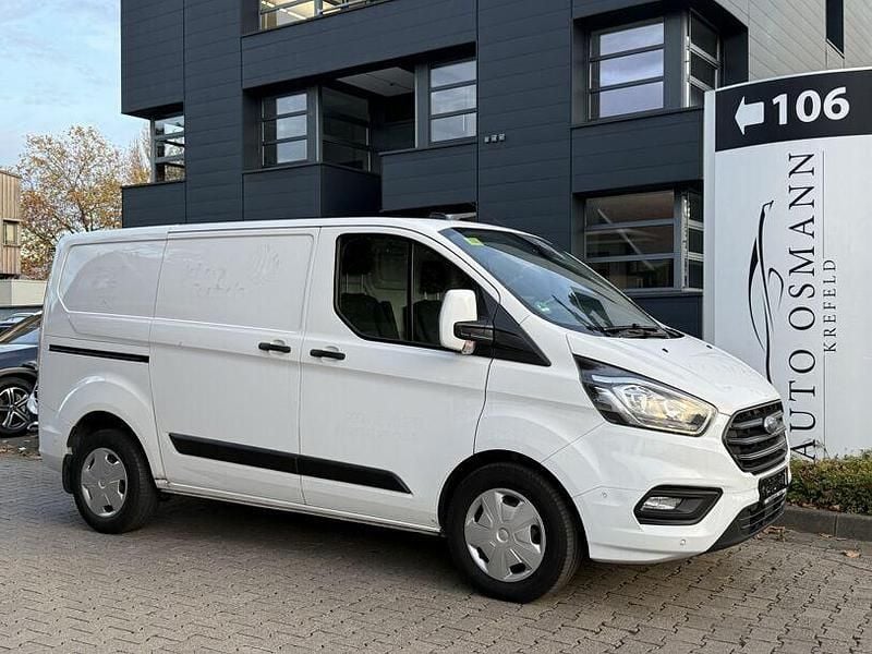 Weiß Gebraucht 2020 Ford Transit Custom Trend Limousine | 14.400 € (Superpreis) - Bild 1/4
