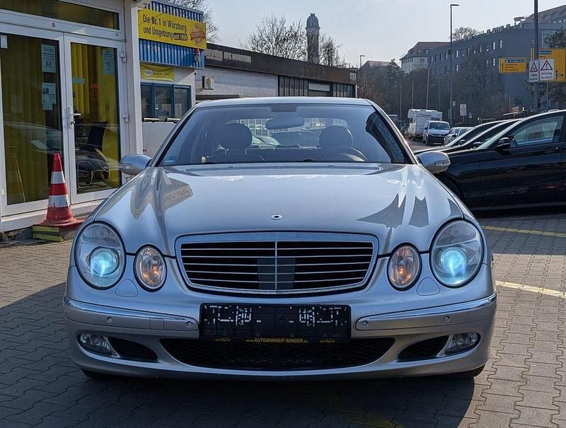 Gebraucht Mercedes E350 Elegance 272 PS (200 kW) 2005 Silber Limousine