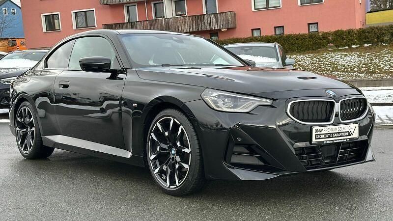Gebraucht BMW 220 M Sport 184 PS (135 kW) 2025 Black sapphire metallic Coupé