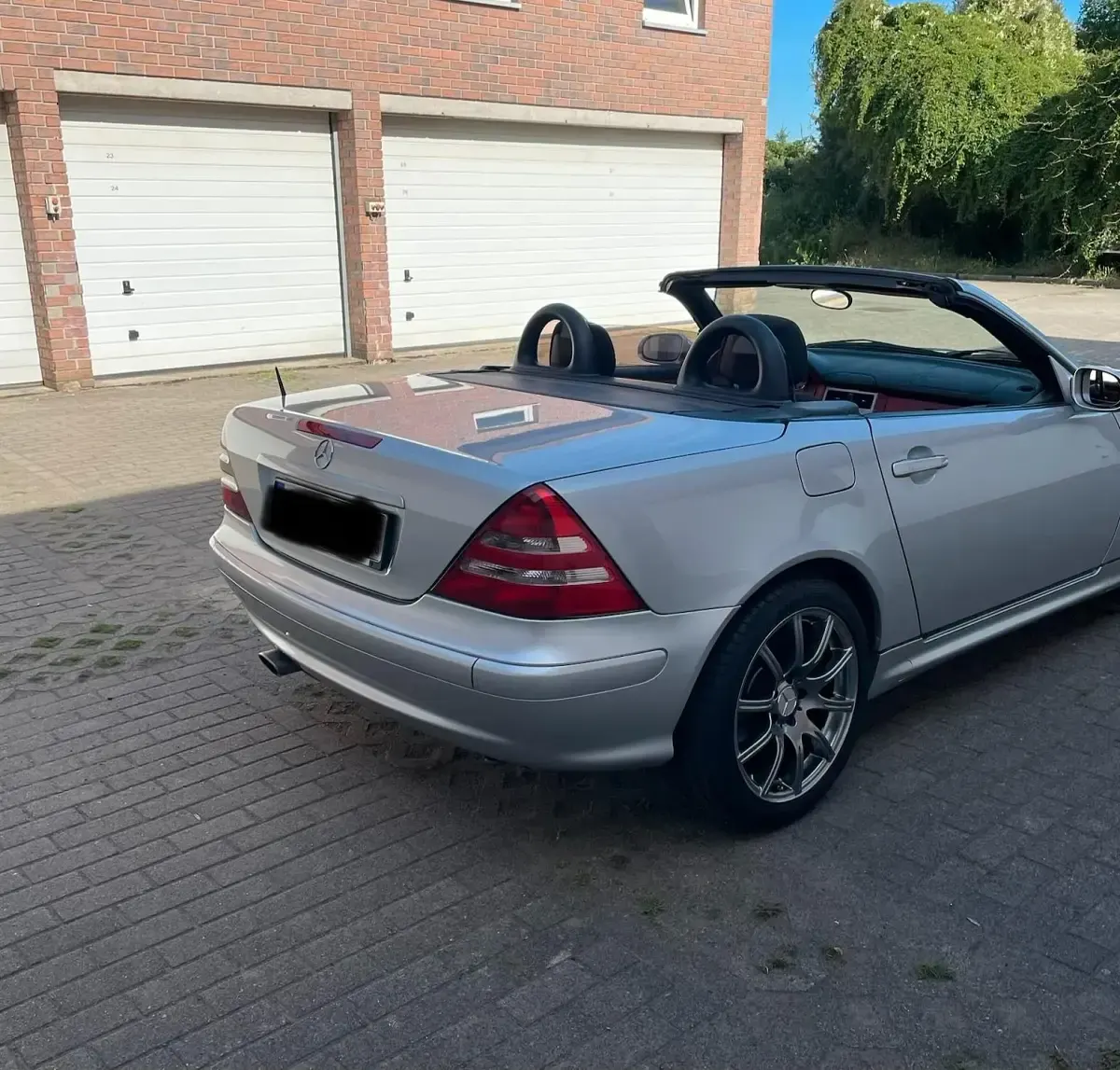 Gebraucht Mercedes SLK200 163 PS (119 kW) 2001 Silber Cabrio