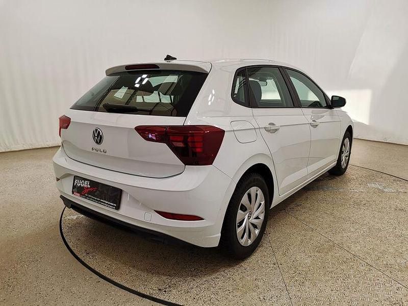 Gebraucht VW Polo 80 PS (58 kW) 2022 Pure white Limousine