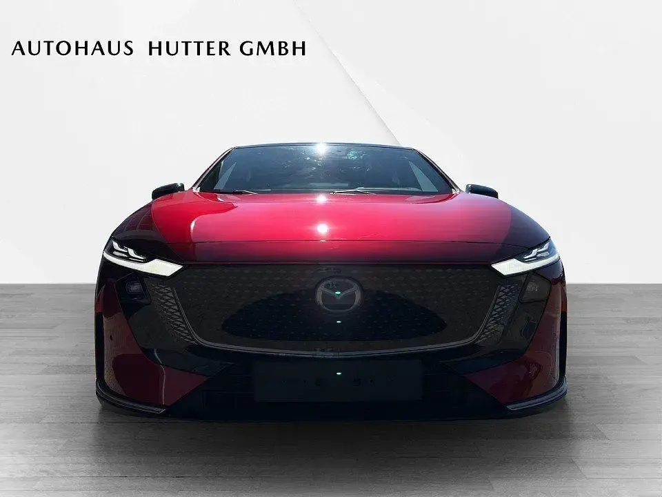 Neu Mazda 6e Takumi-Line 189 kW (258 PS) 2026 Soul red crystal m Limousine