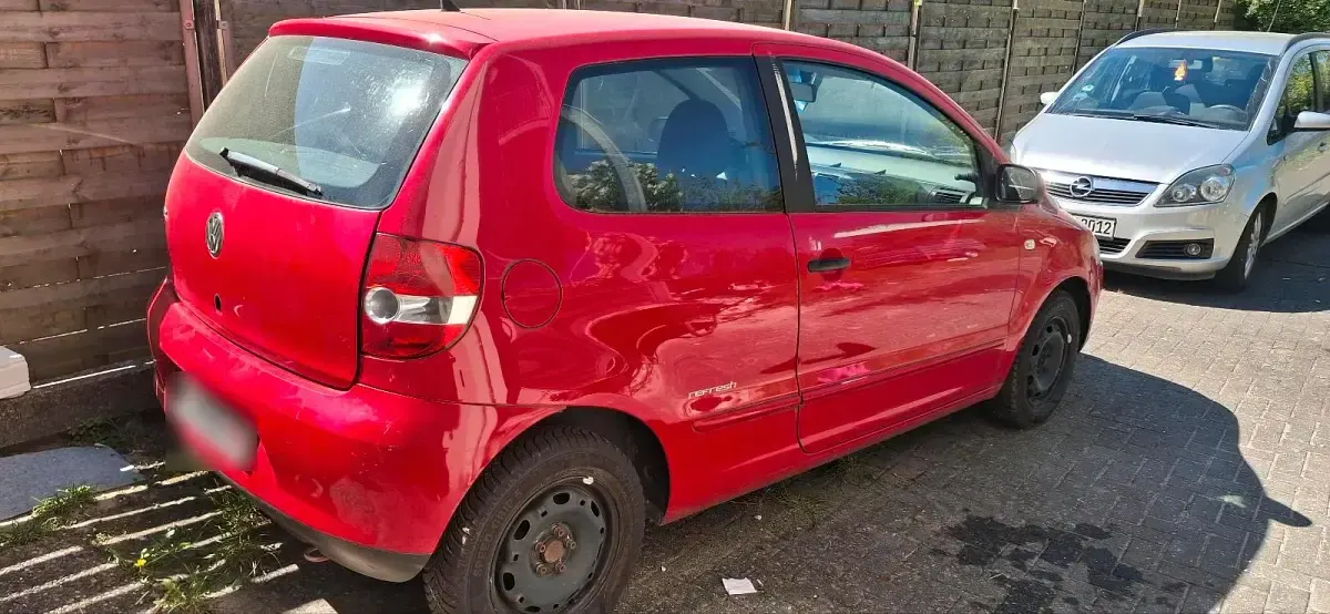 Używany VW Fox 70 KM (51 kW) 2010 Czerwony Hatchback