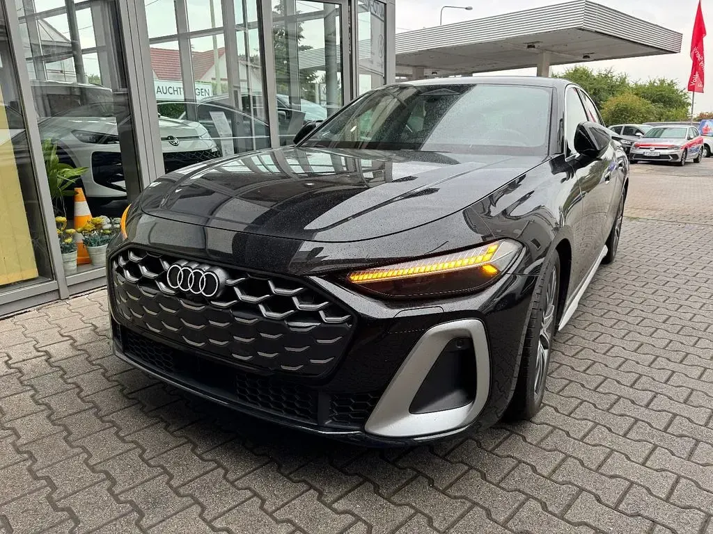 Gebraucht Audi S5 Sport 367 PS (269 kW) 2025 Schwarz Limousine