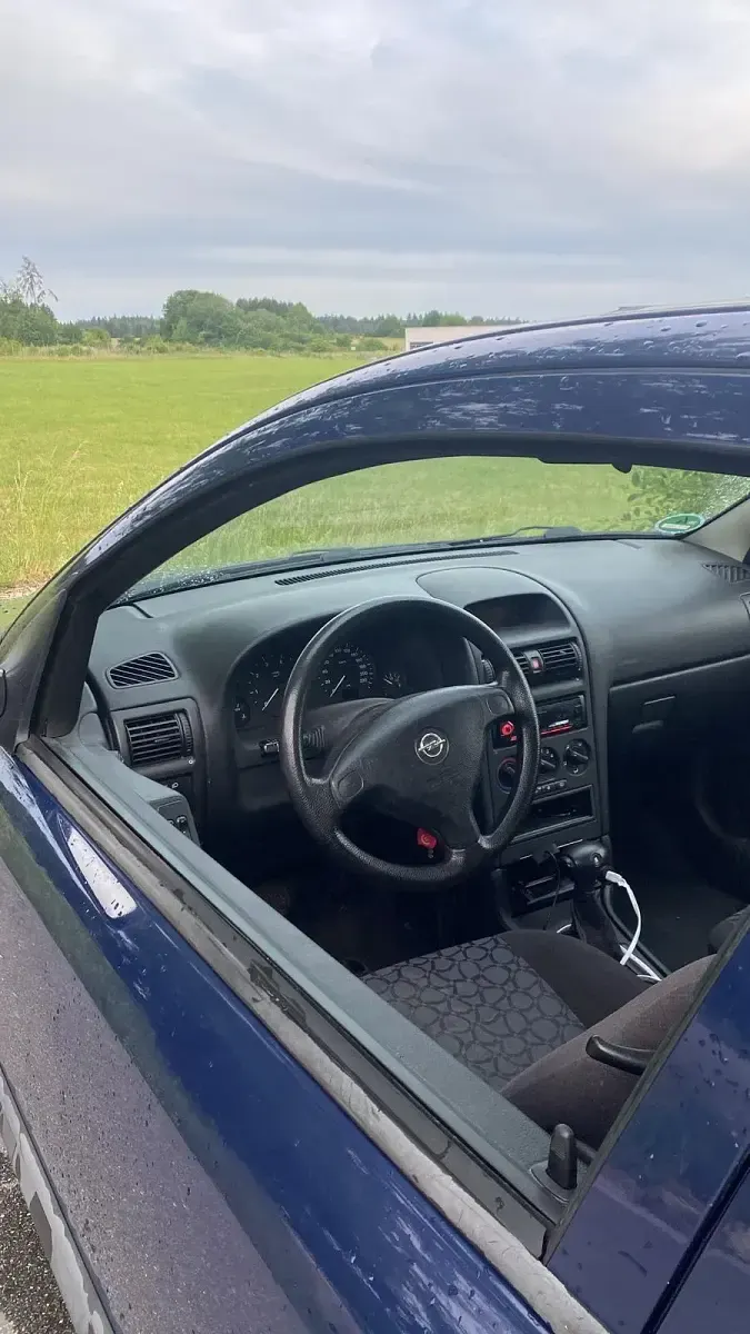 Gebraucht Opel Astra 101 PS (74 kW) 1999 Blau Kleinwagen