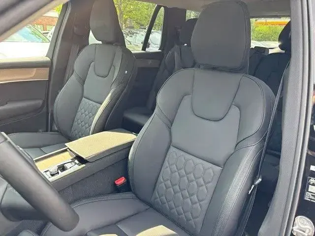 Gebraucht Volvo XC90 Plus 455 PS (334 kW) 2025 Schwarz SUV