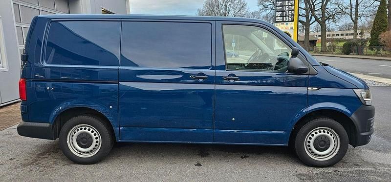 Usata VW Transporter 150 CV (110 kW) 2017 Blu Furgone