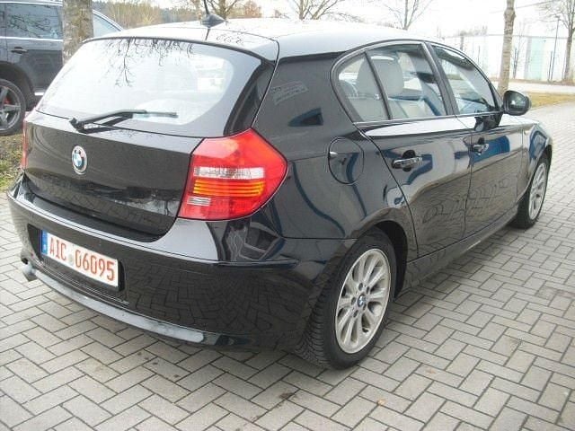Gebraucht BMW 120 Efficient Dynamics 177 PS (130 kW) 2010 Schwarz Kleinwagen