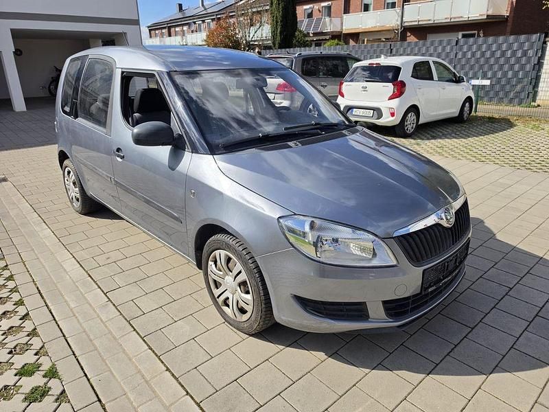 Gebraucht Skoda Roomster Plus Edition 86 PS (63 kW) 2011 Grau Van / Kleinbus