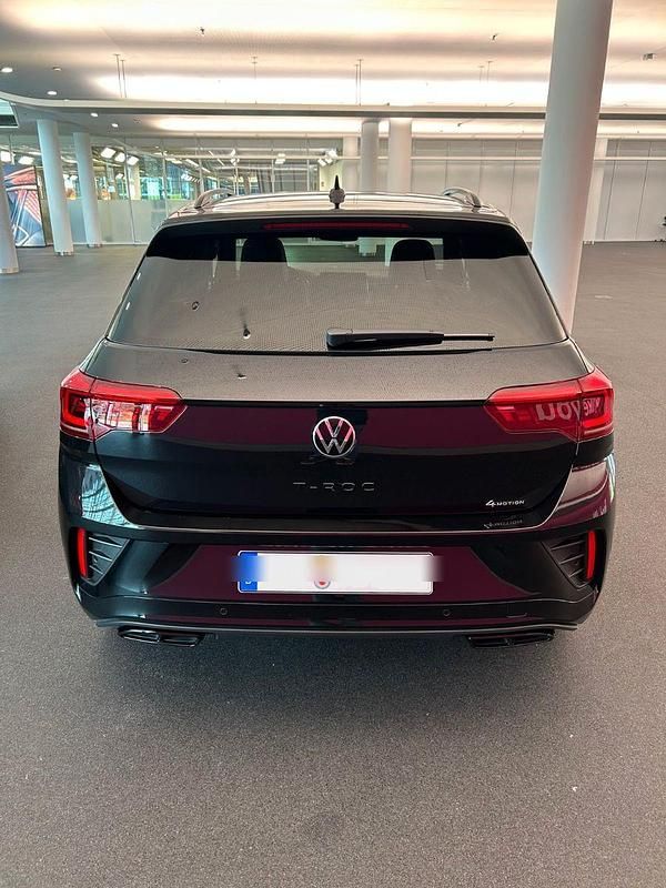 Gebraucht VW T-Roc Style 190 PS (139 kW) 2024 Schwarz SUV