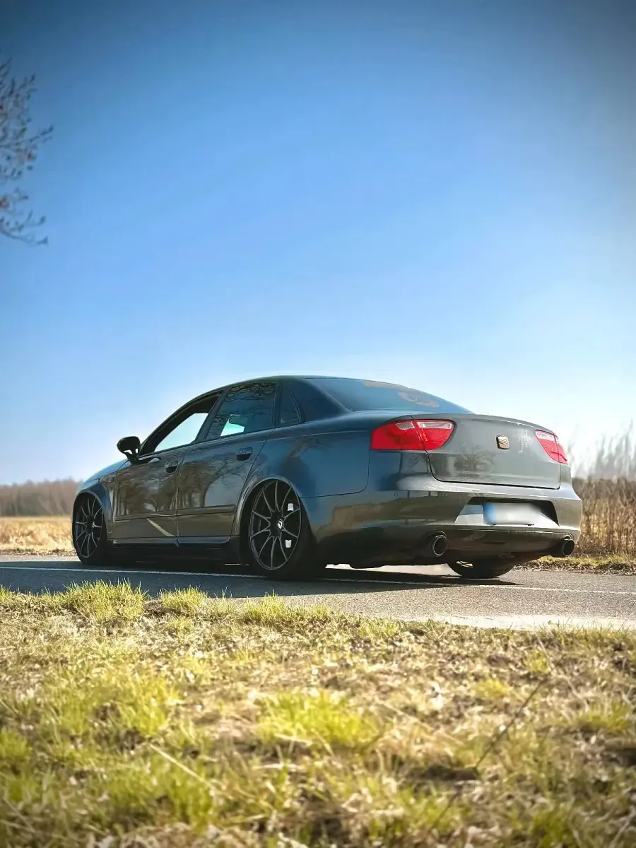 Usata Seat Exeo 174 CV (127 kW) 2010 Andere farben Berlina
