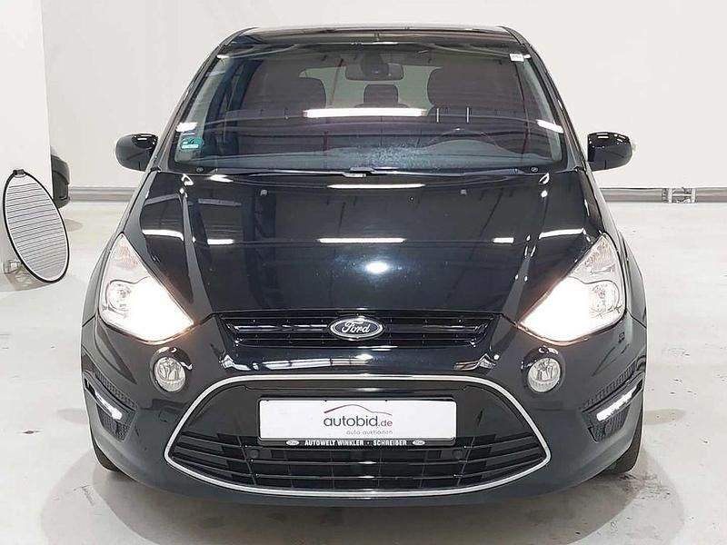 Gebraucht Ford S-MAX Titanium 160 PS (117 kW) 2013 Schwarz Van / Kleinbus