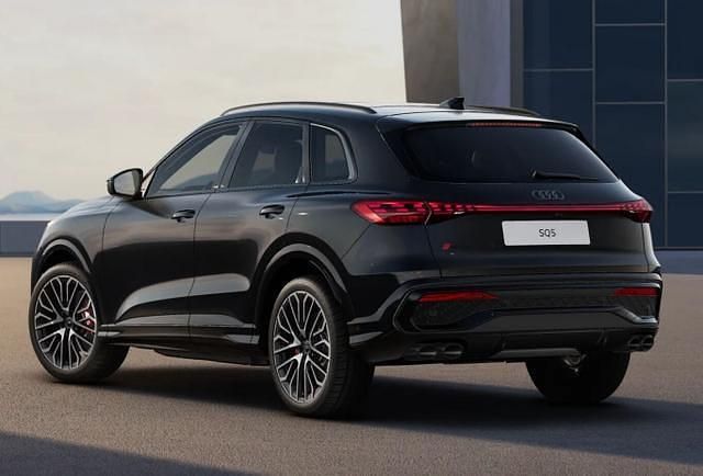 Mythosschwarz metallic mythosschwarz metallic Neu 2025 Audi SQ5 Edition .1 SUV | 80.985 € (Superpreis) - Bild 1/3