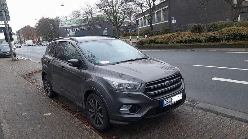 Braun Gebraucht 2019 Ford Kuga ST-Line SUV | 9.990 € (Superpreis) - Bild 1/4