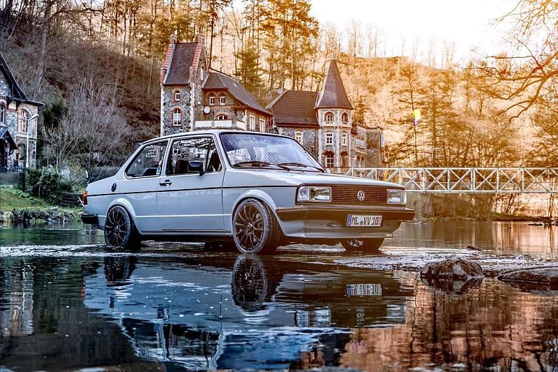 Grau Gebraucht 1980 VW Jetta Coupé | 18.500 € - Bild 1/4