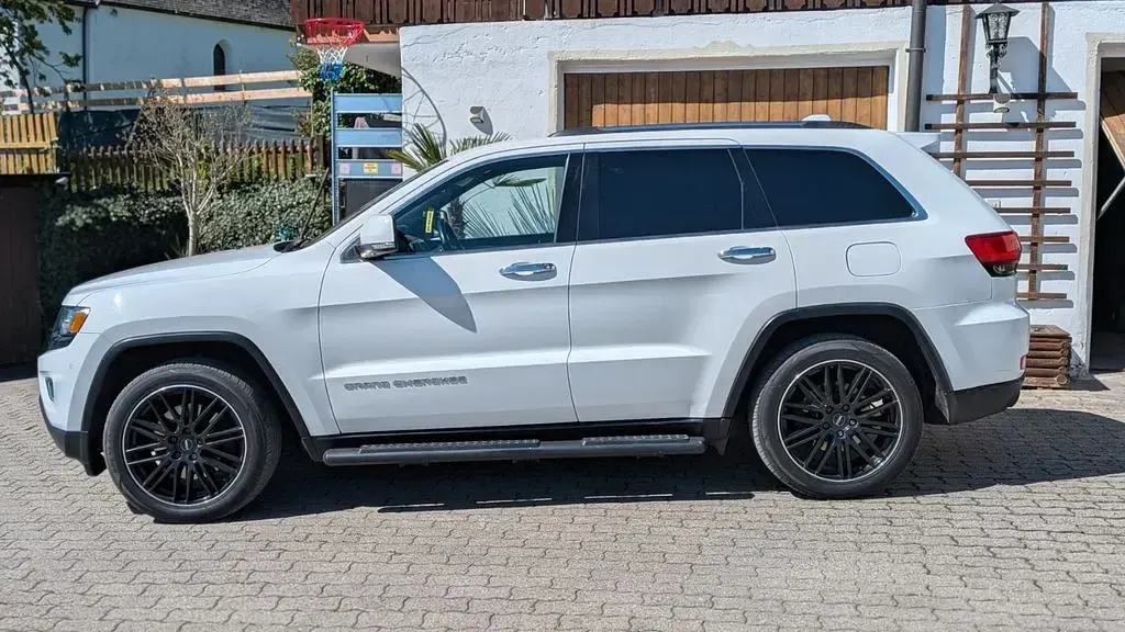 Occasion Jeep Grand Cherokee 250 ch (183 kW) 2013 Blanc SUV