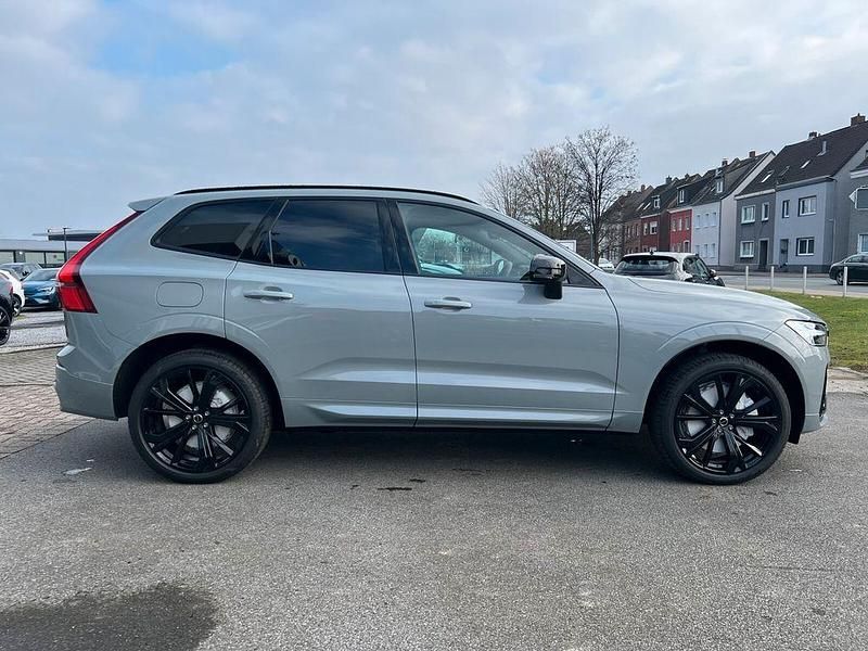 Gebraucht Volvo XC60 Plus 349 PS (256 kW) 2026 Schwarz SUV