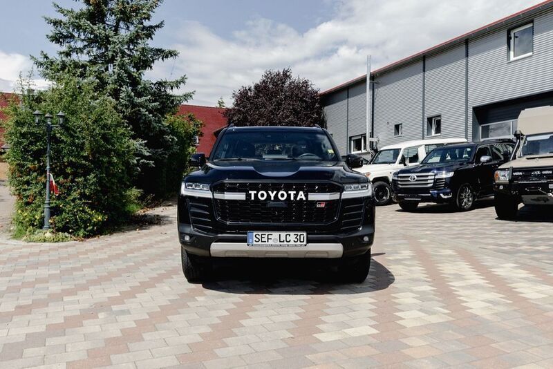 Schwarz Gebraucht 2023 Toyota Land Cruiser Sport SUV | 150.000 € - Bild 1/4
