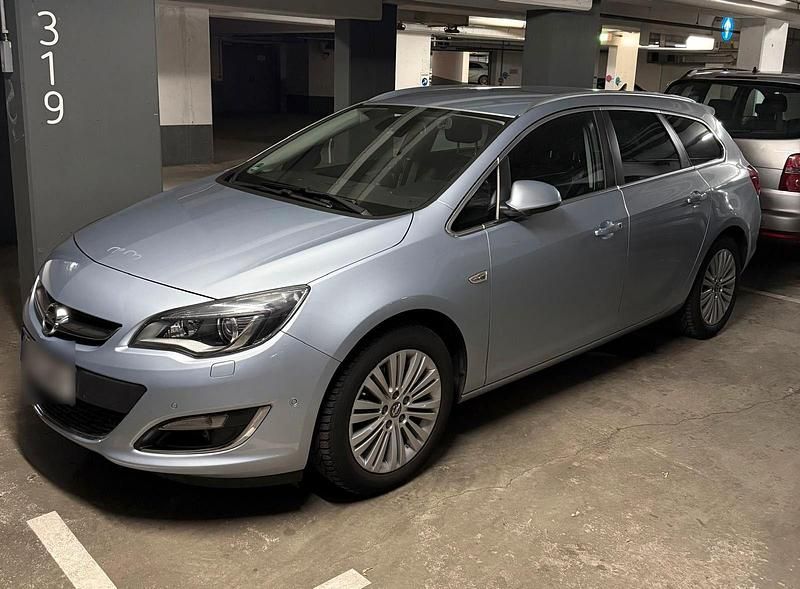 Gebraucht Opel Astra 110 PS (80 kW) 2016 Blau Kombi