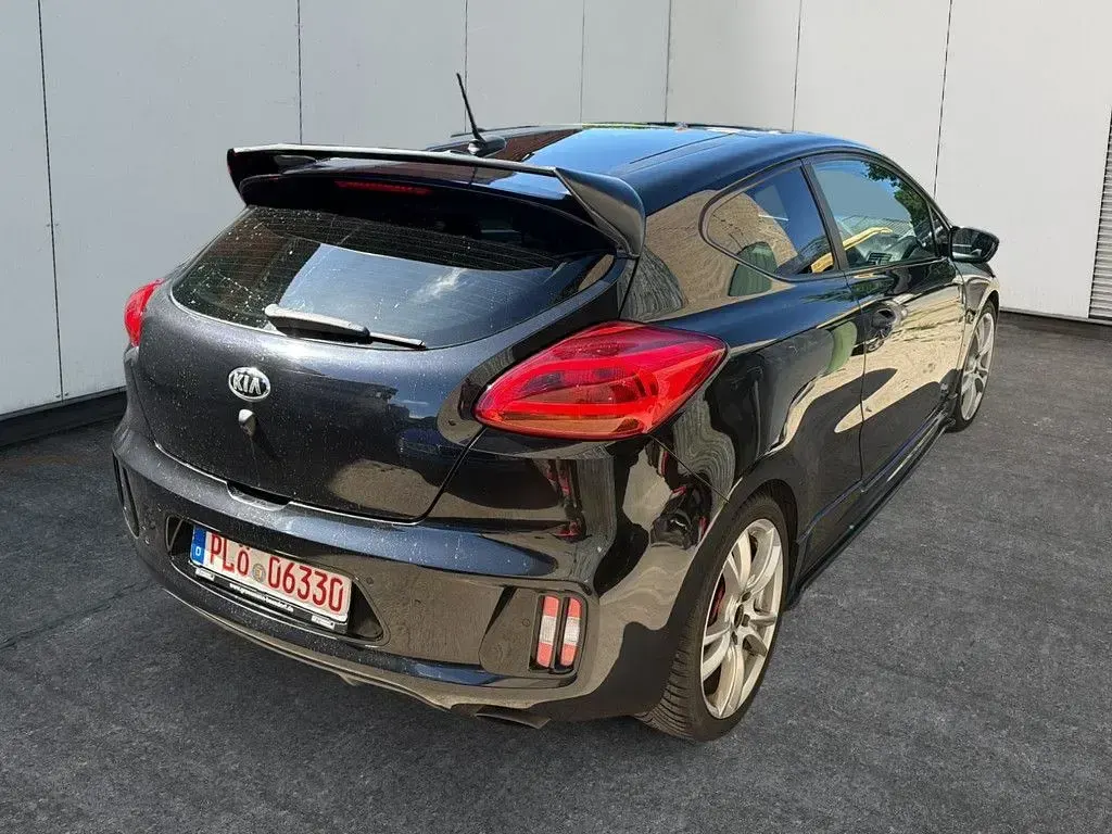 Gebraucht Kia Ceed GT-Track 204 PS (150 kW) 2015 Schwarz Kleinwagen