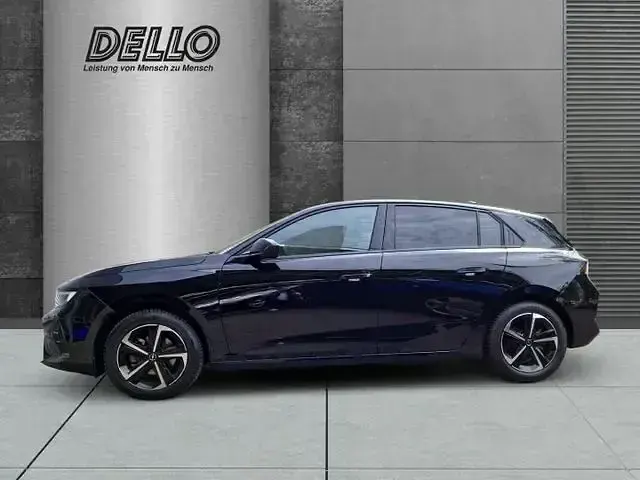 Gebraucht Opel Astra 131 PS (96 kW) 2024 Schwarz Kleinwagen