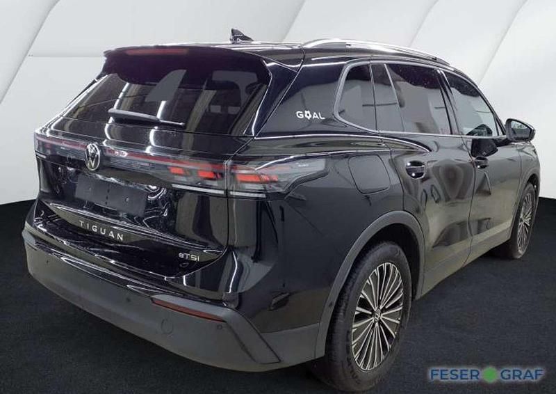 Gebraucht VW Tiguan Goal 150 PS (110 kW) 2025 Grenadillschwarz metallic SUV