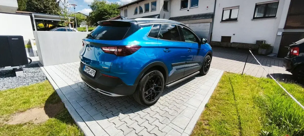 Gebraucht Opel Grandland X Ultimate 181 PS (133 kW) 2019 Blau SUV