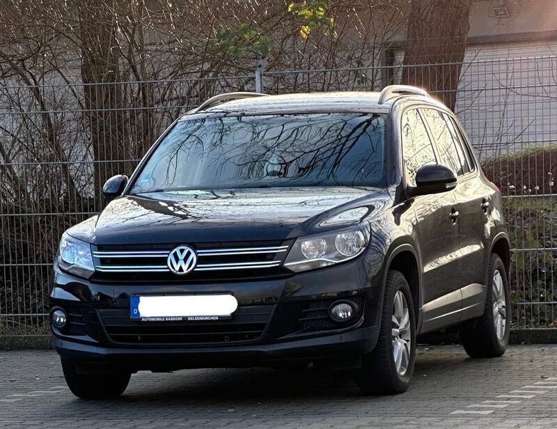Schwarz Gebraucht 2014 VW Tiguan Trendline SUV | 13.500 € (Fairer Preis) - Bild 1/4