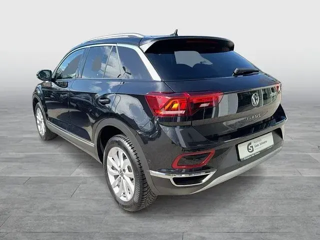 Gebraucht VW T-Roc Style 150 PS (110 kW) 2025 Schwarz SUV