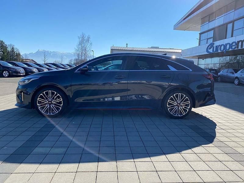 Gebraucht Kia ProCeed 204 PS (150 kW) 2021 Pentametal metallic Kleinwagen