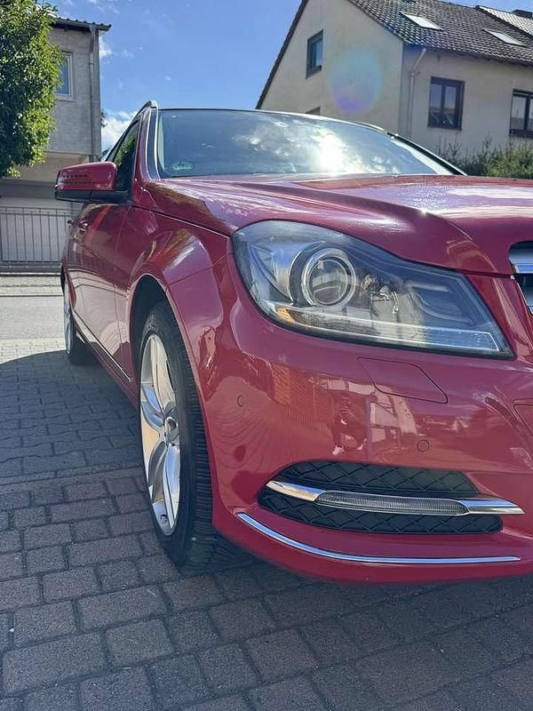 Gebraucht 2013 Mercedes C250 Avantgarde Kombi | 11.679 € (Teuer) - Bild 1/4