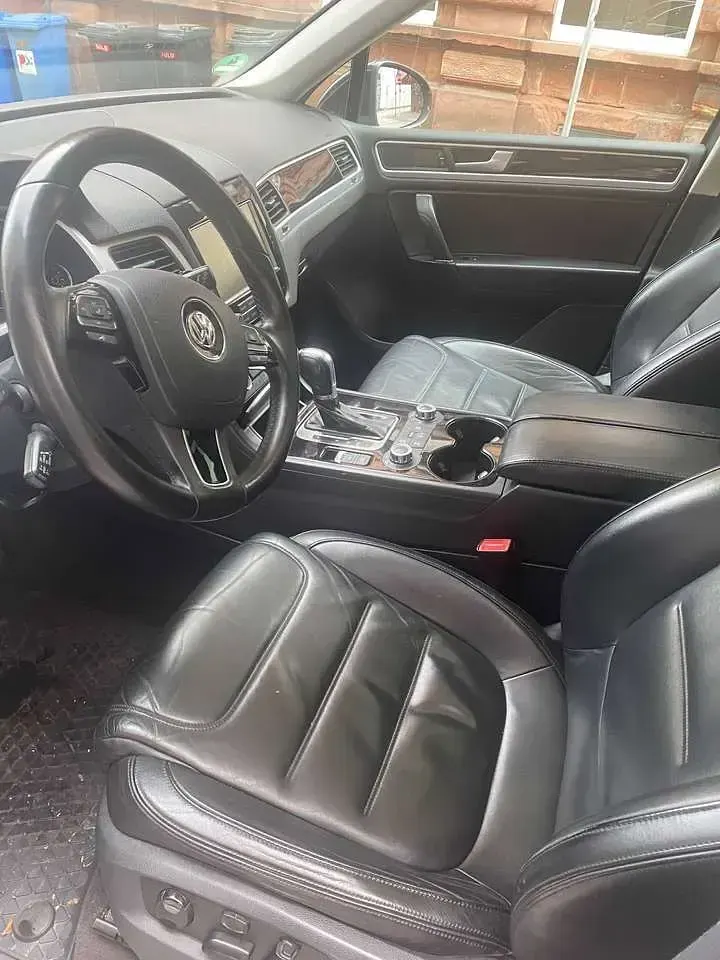 Gebraucht VW Touareg 245 PS (180 kW) 2013 Schwarz SUV