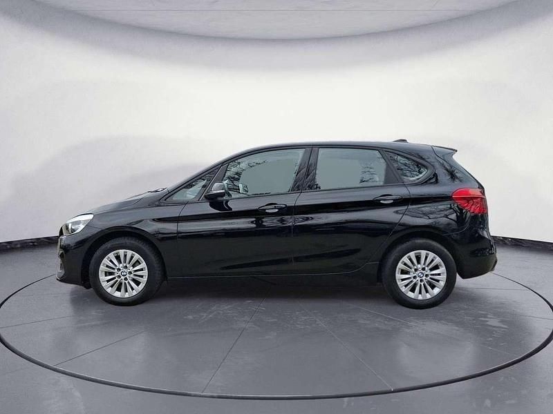 Gebraucht BMW 218 Advantage 140 PS (102 kW) 2019 Uni schwarz Van / Kleinbus