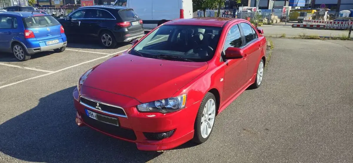 Gebraucht Mitsubishi Lancer Intense 143 PS (105 kW) 2008 Rot Limousine