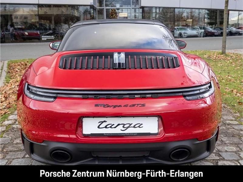 Gebraucht Porsche 992 480 PS (353 kW) 2025 Karminrot Coupé