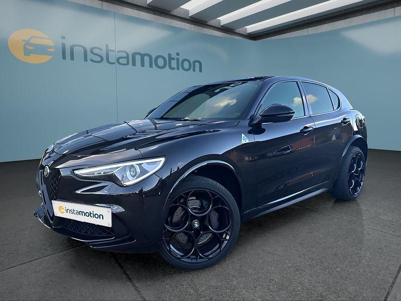 Schwarz Gebraucht 2023 Alfa Romeo Stelvio SUV | 58.299 € (Fairer Preis) - Bild 1/4