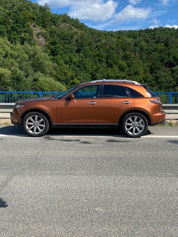Orange Gebraucht 2006 Infiniti Fx35 SUV | 4.500 € - Bild 1/4
