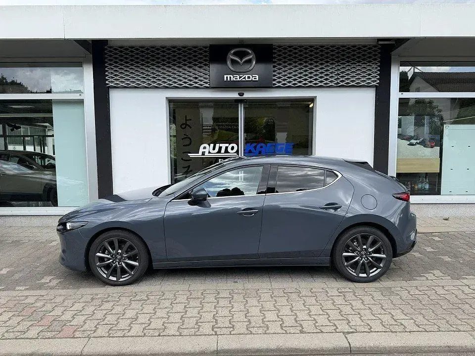 Gebraucht Mazda 3 Selection 122 PS (89 kW) 2021 Polymetal grau Limousine