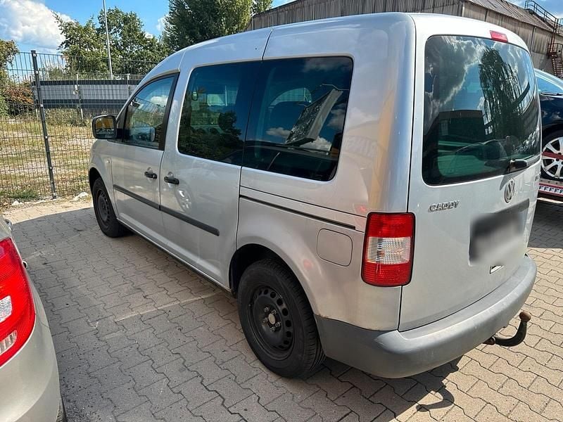 Gebraucht VW Caddy 110 PS (80 kW) 2004 Silber Van / Kleinbus