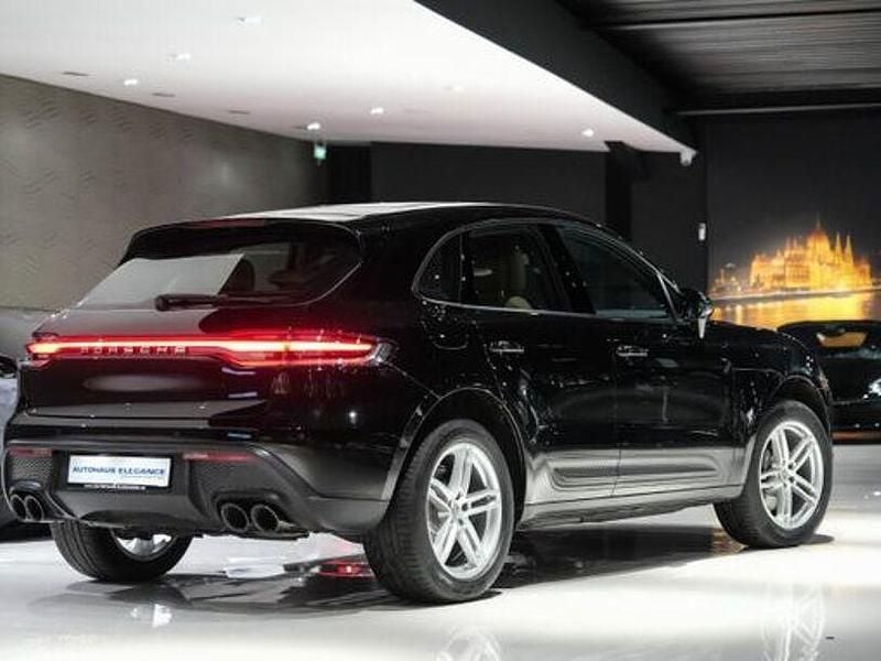 Gebraucht Porsche Macan Sport 265 PS (194 kW) 2022 Schwarz SUV