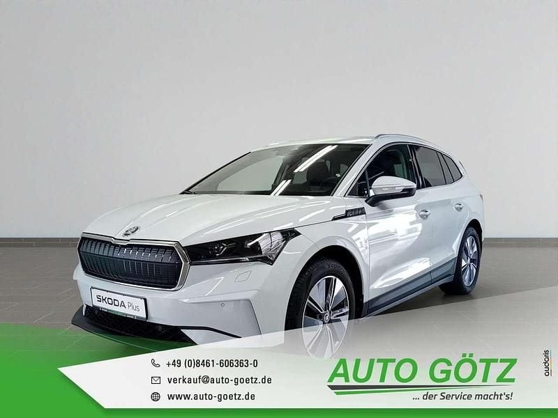 Moonweiß perleffekt Gebraucht 2021 Skoda Enyaq iV Lodge SUV | 29.490 € (Guter Preis) - Bild 1/4